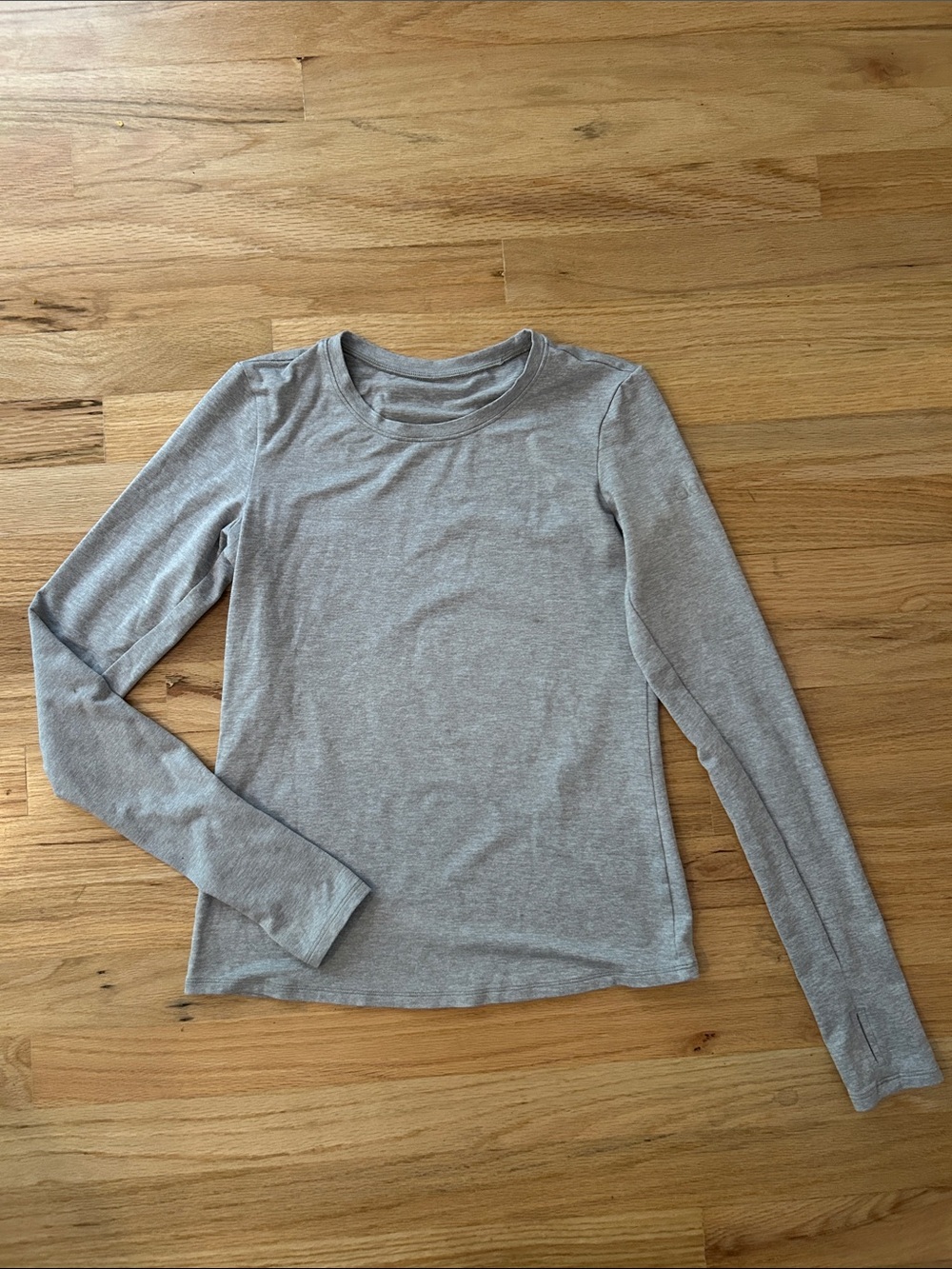 ALO YOGA Soft Finesse Long Sleeve Top - Picture 2 of 3